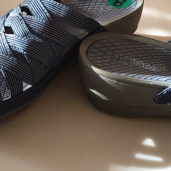 Bare Traps Size 8 Blue/Gray - Picture 2 of 3